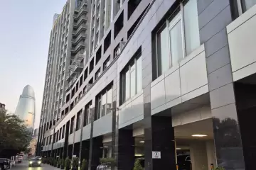 Aylıq Kirayə Yeni Tikili İçərişəhərdə 