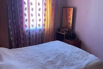 Satılır Köhnə Tikili Heydər əliyev Mərkəzində 