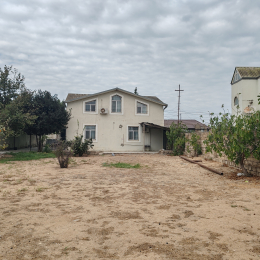 Satılır 5 otaqlı bağ evi 150 m², 12 sot  torpaq, Buzovna