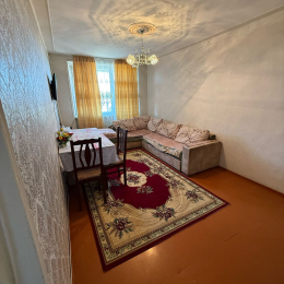 Satılır 5 otaqlı Köhnə Tikili 100 m², Bakıxanov