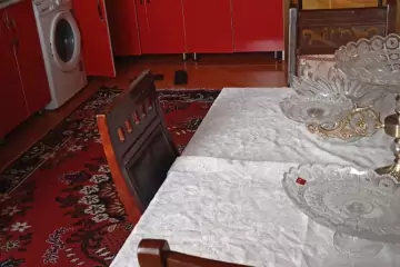 Aylıq Kirayə Yeni Tikili 1-ci Mikrorayonda 