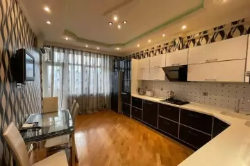 Aylıq Kirayə Yeni Tikili Hüseyn Cavid Parkı 