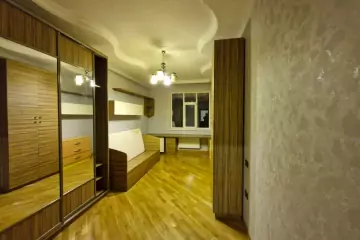 Aylıq Kirayə Yeni Tikili Ağ şəhər Kompleksində 