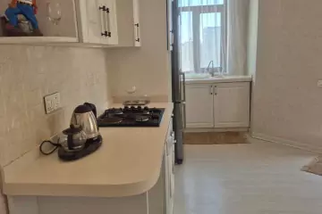 Aylıq Kirayə Yeni Tikili Xalqlar Dostluğuda 