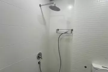 Aylıq Kirayə Yeni Tikili Ağ şəhər Kompleksində 