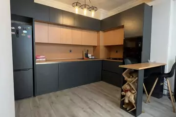 Aylıq Kirayə Yeni Tikili Yasamalda 