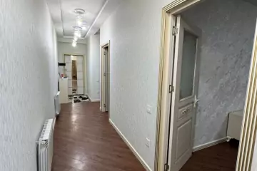 Satılır Yeni Tikili Xırdalan şəhərində 