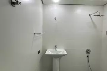 Aylıq Kirayə Yeni Tikili Ağ şəhər Kompleksində 