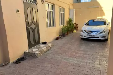 Satılır Həyət Evi Bakıda 