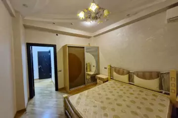 Aylıq Kirayə Yeni Tikili Ağ şəhər Kompleksində 