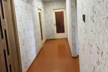 Satılır Köhnə Tikili Bakıxanovda 