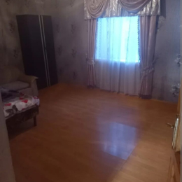 Kirayə 2 otaqlı Həyət evi 52 m², 1 sot  torpaq, Badamdar