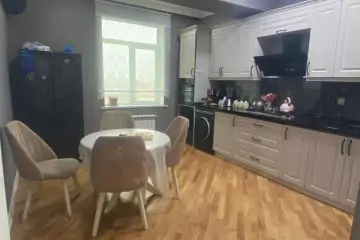 Satılır Yeni Tikili Masazırda 