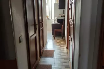 Satılır Köhnə Tikili 8-ci Kilometrdə 