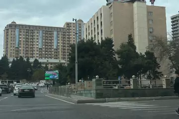 Satılır Köhnə Tikili Gənclikdə 