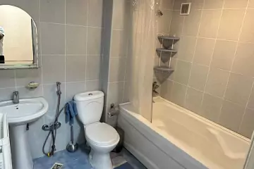 Satılır Köhnə Tikili Gənclikdə 