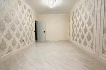 Satılır Köhnə Tikili 6-cı Mikrorayonda 