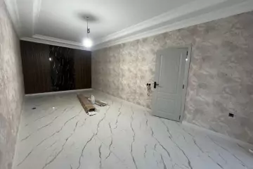 Satılır Həyət Evi Yeni Ramana Qəsəbəsida 