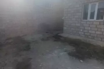 Satılır Həyət Evi Savalan Qəsəbəsida 