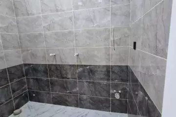 Satılır Yeni Tikili Masazırda 