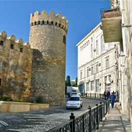 Kirayə 2 otaqlı Köhnə Tikili 50 m², İçərişəhər