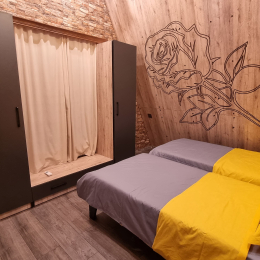 Günlük kirayə 3 otaqlı Villa 120 m², 3 sot  torpaq, Vəndam qəsəbəsi