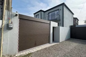 Satılır Həyət Evi Binədə 