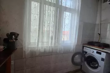 Satılır Köhnə Tikili Buzovnada 