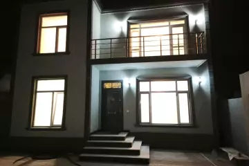 Satılır Həyət Evi Binədə 