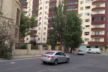 Satılır Yeni Tikili 8-ci Kilometrdə 