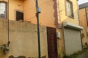 Satılır Həyət Evi Masazırda 