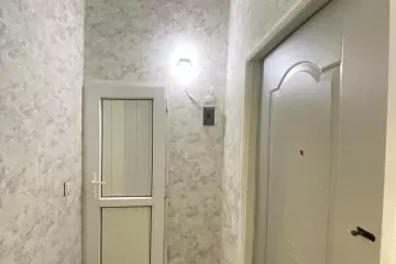 Satılır Köhnə Tikili 5-ci Mikrorayonda 