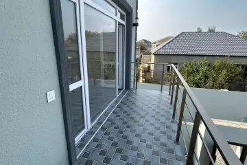 Satılır Həyət Evi Binədə 