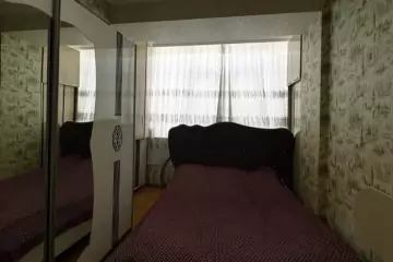 Satılır Yeni Tikili Qurtuluş 93da 