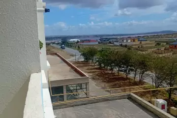 Satılır Yeni Tikili Sarayda 