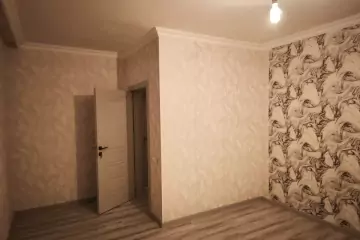 Satılır Həyət Evi Binədə 