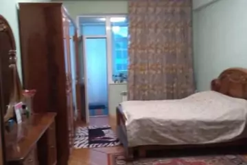 Satılır Yeni Tikili 8-ci Kilometrdə 