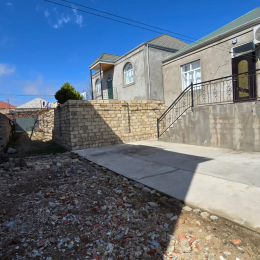 Satılır 3 otaqlı Həyət evi 90 m², 3 sot  torpaq, Bakı
