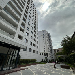 Satılır 2 otaqlı Yeni Tikili 56 m², Bayıl