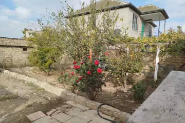 Satılır Həyət Evi Maştağada 