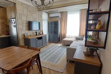 Satılır Yeni Tikili 8-ci Mikrorayonda 