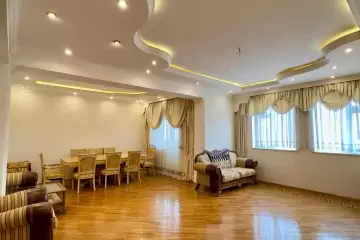 Satılır Yeni Tikili Rəsulzadə Qəsəbəsində 