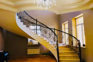 Satılır Həyət Evi Badamdarda 