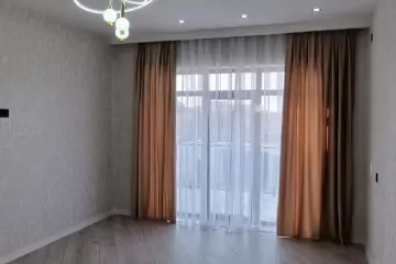 Satılır Bağ Evi şüvəlanda 