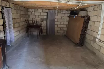 Satılır Həyət Evi Bakıda 