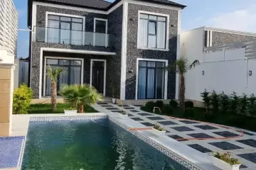 Satılır Bağ Evi şüvəlanda 