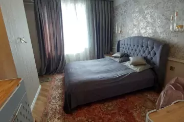 Satılır Yeni Tikili 8-ci Mikrorayonda 