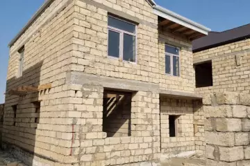 Satılır Həyət Evi Masazırda 