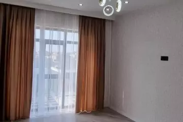 Satılır Bağ Evi şüvəlanda 