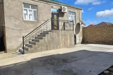 Satılır Həyət Evi Bakıda 